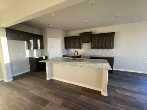 521 Smith Rd, Springtown, TX 76082 photo 5