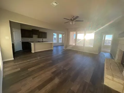 521 Smith Rd, Springtown, TX 76082 photo 7