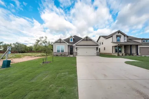 417 Smith Rd, Springtown, TX 76082 photo 6