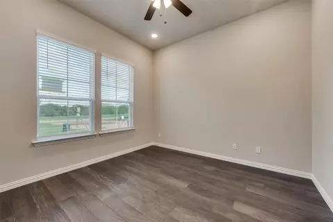 417 Smith Rd, Springtown, TX 76082 photo 7