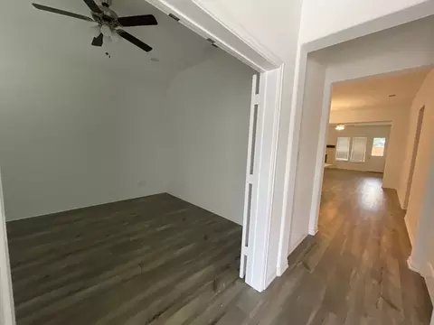 425 Smith Rd, Springtown, TX 76082 photo 2