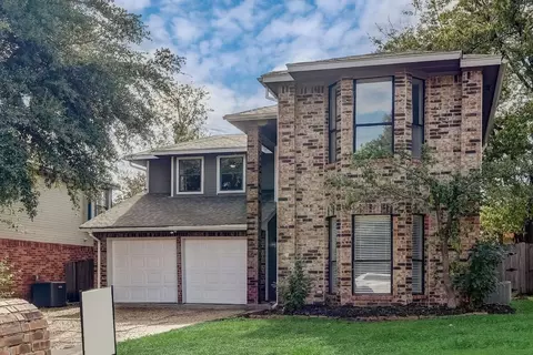 816 Ashmount Ln, Arlington, TX 76017