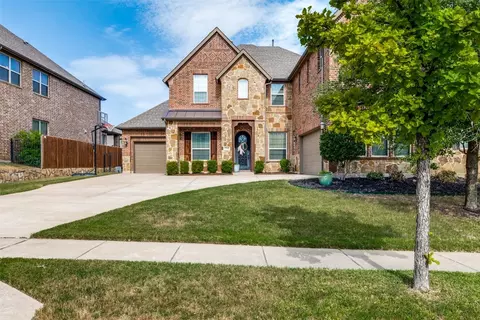9708 Flatiron St, Fort Worth, TX 76244