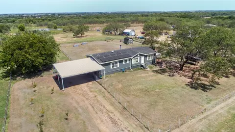 1431 Yellow Rock Rdg, Terrell, TX 75161