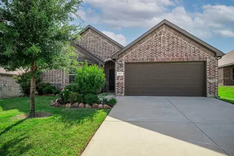 3617 Meadowtrail Ln, Denton, TX 76207
