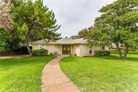 602 Branch Hollow Cir, Garland, TX 75043