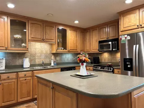 505 Eagle Dr, Bedford, TX 76021 photo 8