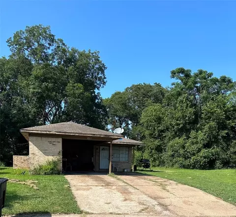 1435 Cynthia Ln, Bossier City, LA 71112