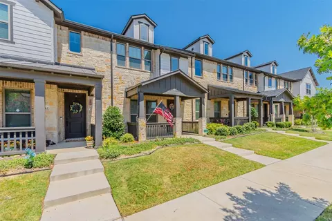 6565 Iron Horse Blvd, North Richland Hills, TX 76180