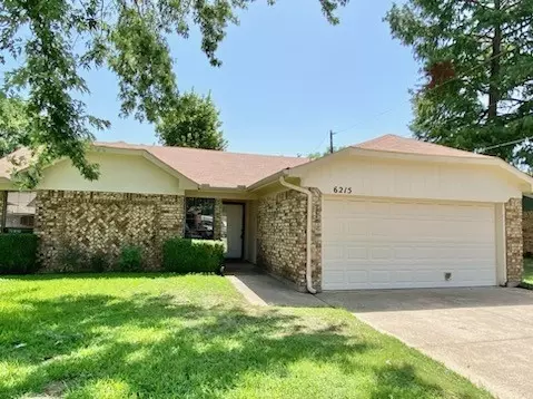 6215 Fernwood Dr, Arlington, TX 76001