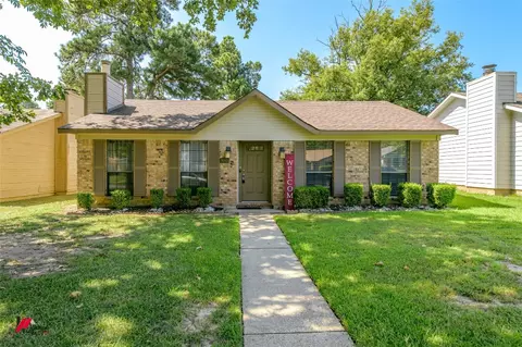 5947 Braeloch Dr, Shreveport, LA 71129