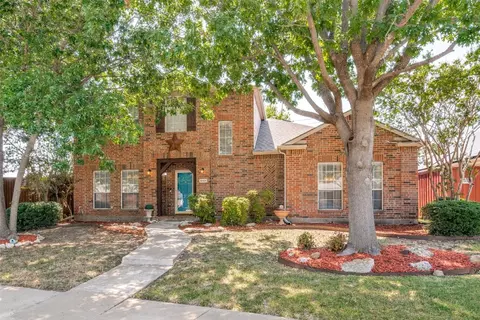 6101 Grantham Dr, Rowlett, TX 75088