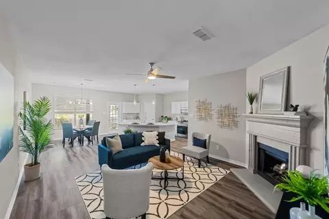 8720 Arcadia Park Dr, Fort Worth, TX 76244