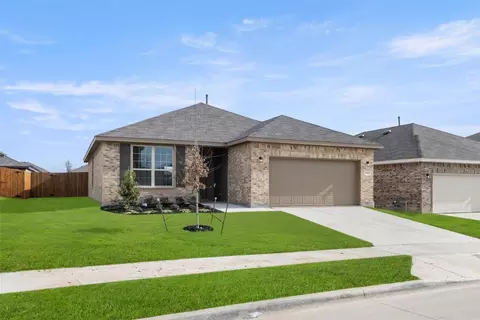 3017 Brittlebush Dr, Fort Worth, TX 76108