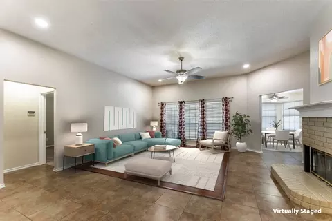 1001 Short Line Blvd, Midlothian, TX 76065