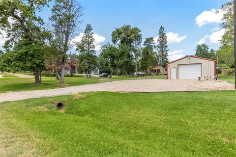 220 Lake Front Dr, Mabank, TX 75156