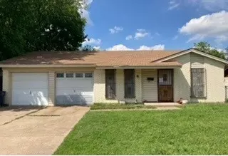 5513 Alter Dr, Fort Worth, TX 76119