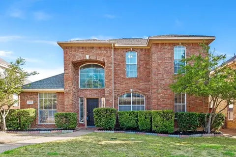 453 Valley View Dr, Lewisville, TX 75067