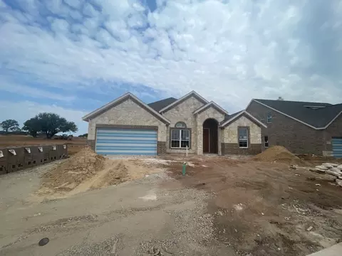 1113 Springfield Rd, Springtown, TX 76082