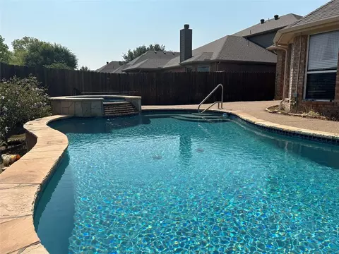6148 Lochmoor Dr, Fort Worth, TX 76179