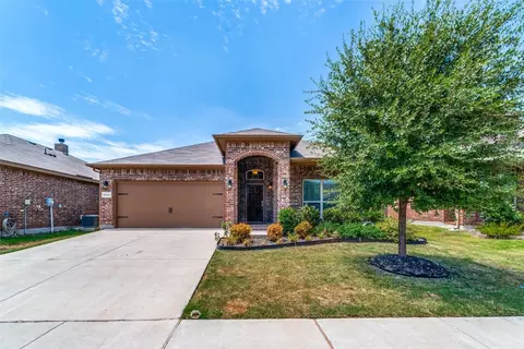 11341 Golden Ridge Ln, Haslet, TX 76052
