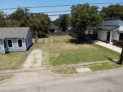 2003 E Overton Rd, Dallas, TX 75216