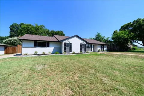 309 Hockaday Ave, Garland, TX 75043