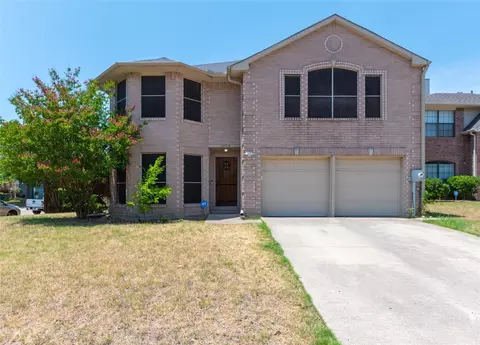 1800 Rose Cir, Lewisville, TX 75077