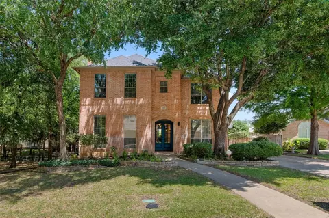 2519 Wild Rose Ct, Arlington, TX 76006