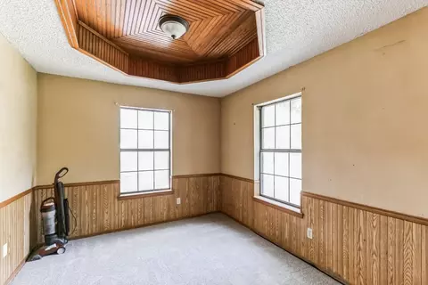 110 Smith St, Como, TX 75431 photo 6