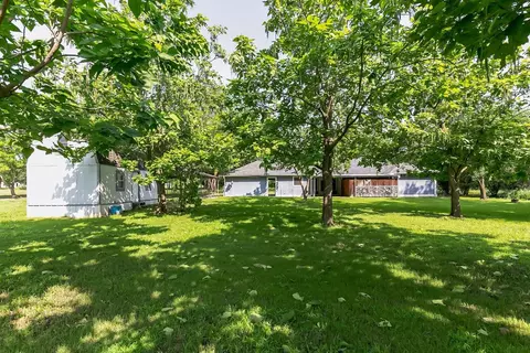 110 Smith St, Como, TX 75431 photo 27