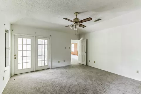 110 Smith St, Como, TX 75431 photo 13