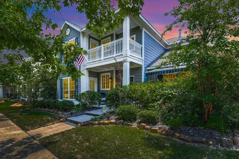 1214 Long Leaf Dr, Savannah, TX 76227