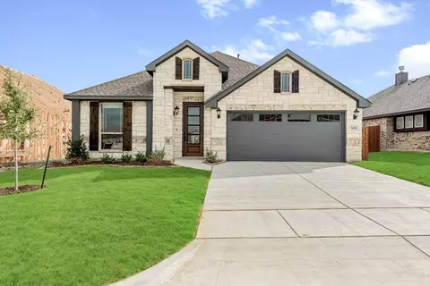 828 Jaguar Rdg, Godley, TX 76044