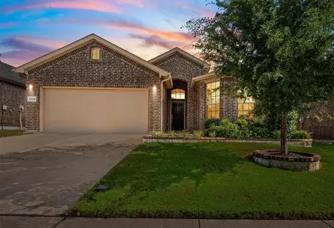 2509 Clay Creek Ln, Fort Worth, TX 76177