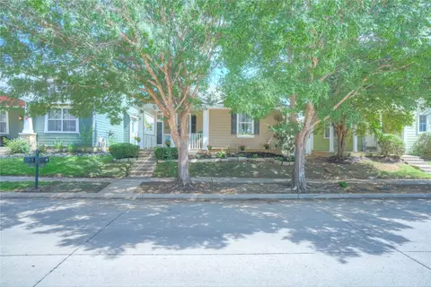 9509 Waterman Dr, Providence Village, TX 76227