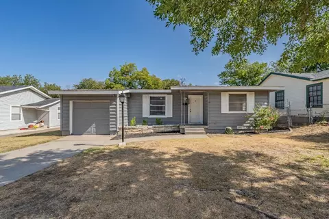 4321 Martha Ln, Fort Worth, TX 76103