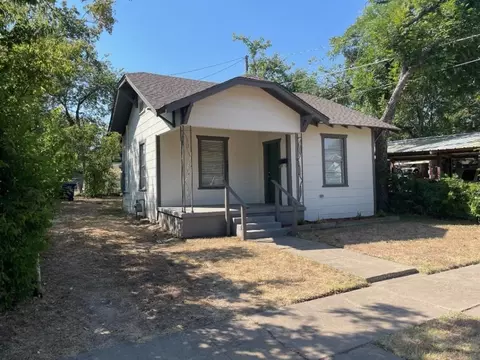 1205 NW 16th St, Fort Worth, TX 76164