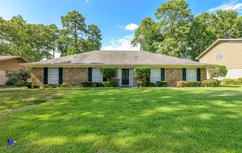 2008 N Kirkwood Dr, Shreveport, LA 71118