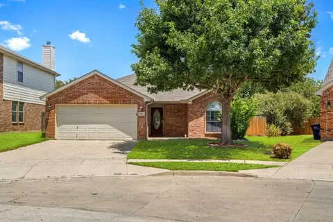 6104 Bullhead Dr, Fort Worth, TX 76179