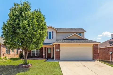 6344 Stone Lake Dr, Fort Worth, TX 76179