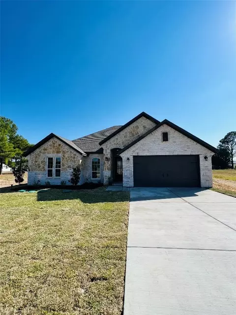 351 Cross Tie Ranch Rd, Trinidad, TX 75163