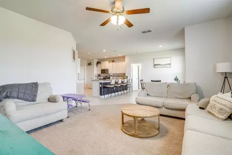 1109 Pacifica Trl, Cleburne, TX 76033 photo 7