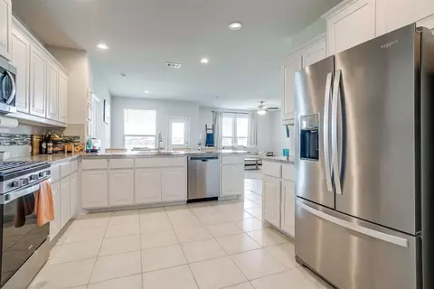 1109 Pacifica Trl, Cleburne, TX 76033 photo 12