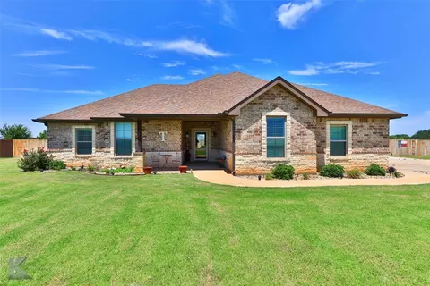325 Windmill Crossing Rd, Ovalo, TX 79541