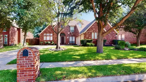 3700 Saint Mark Dr, Flower Mound, TX 75022