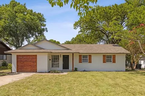 3121 18th St, Plano, TX 75074