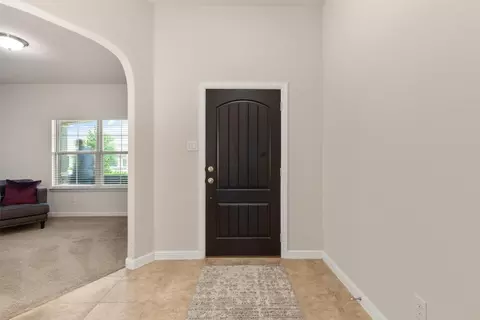916 Hawks Way, Argyle, TX 76226 photo 4