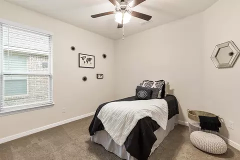 916 Hawks Way, Argyle, TX 76226 photo 27