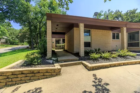 2312 Shadydale Dr, Arlington, TX 76012